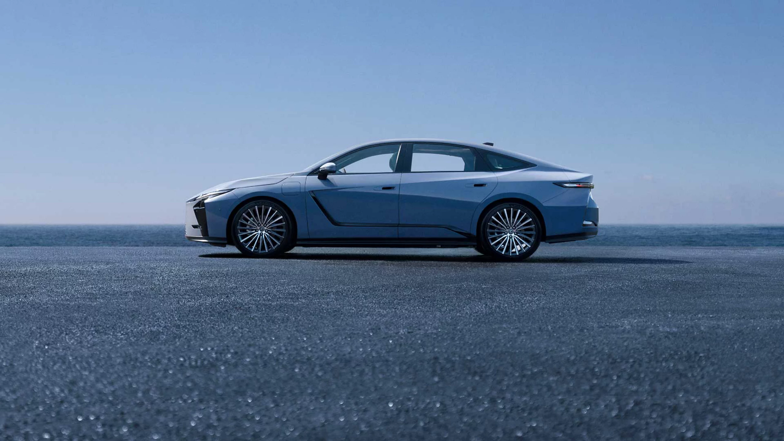 2025-lexus-es-world-premiere-gallery-1-1920x1080-00