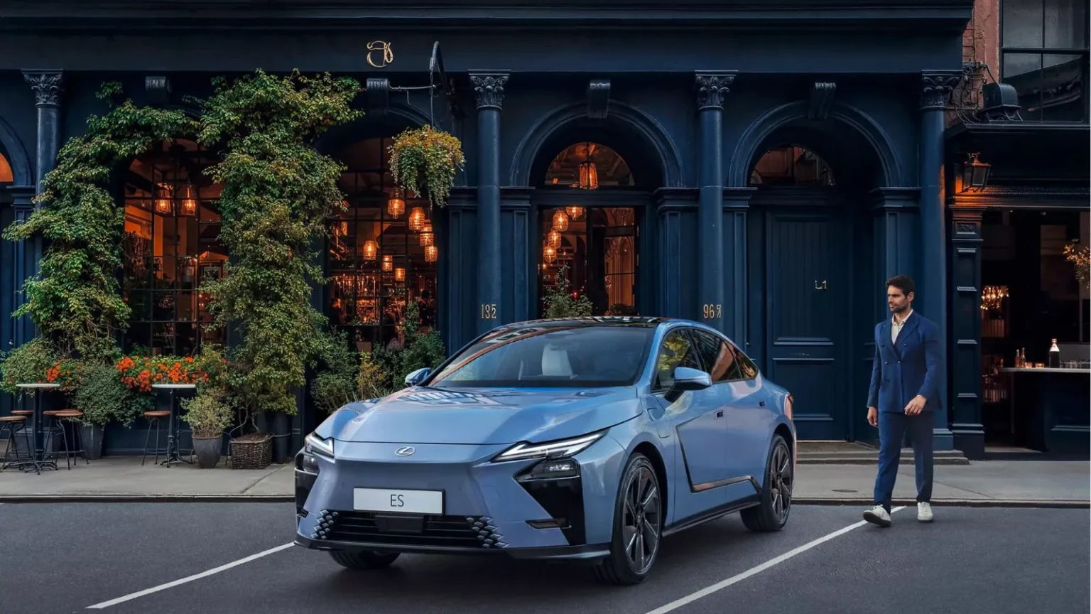 lexus-es-2